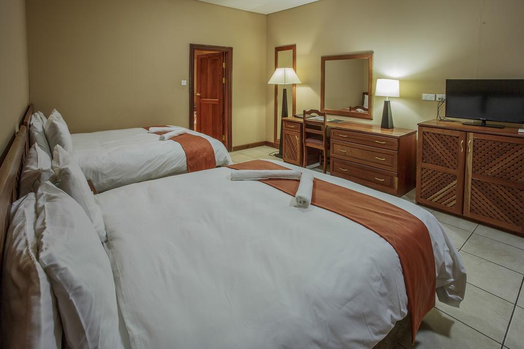 M'Kango Golfview Hotel Lusaka Phòng bức ảnh